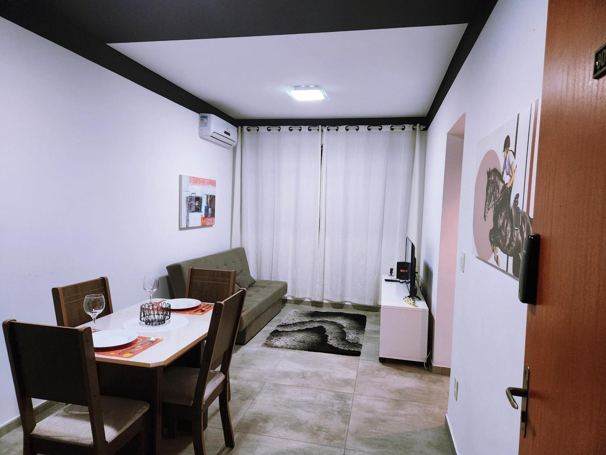 Apartment 305 - Apto 2 Quartos Com Garagem Privativa *